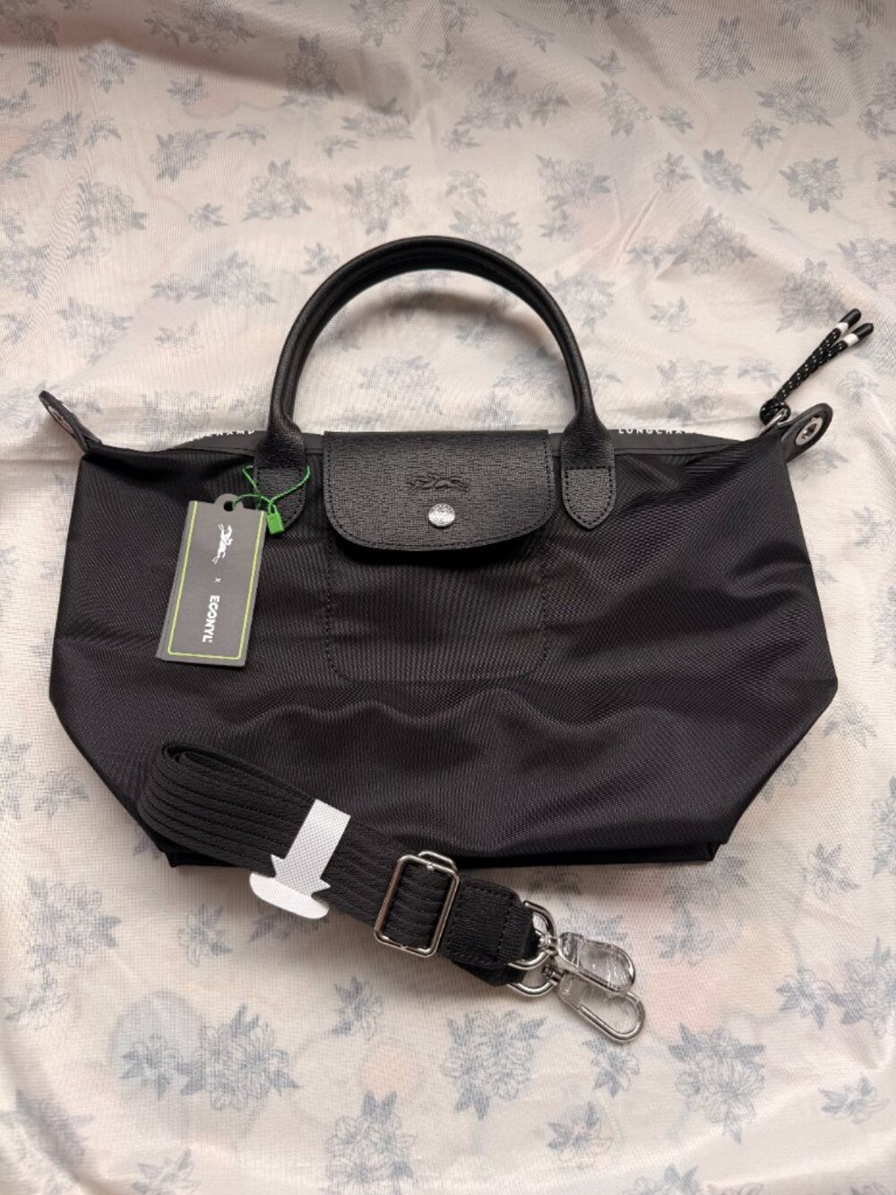 Longchamp Eco-Friendly Tote Bag - Picture 8 of 8